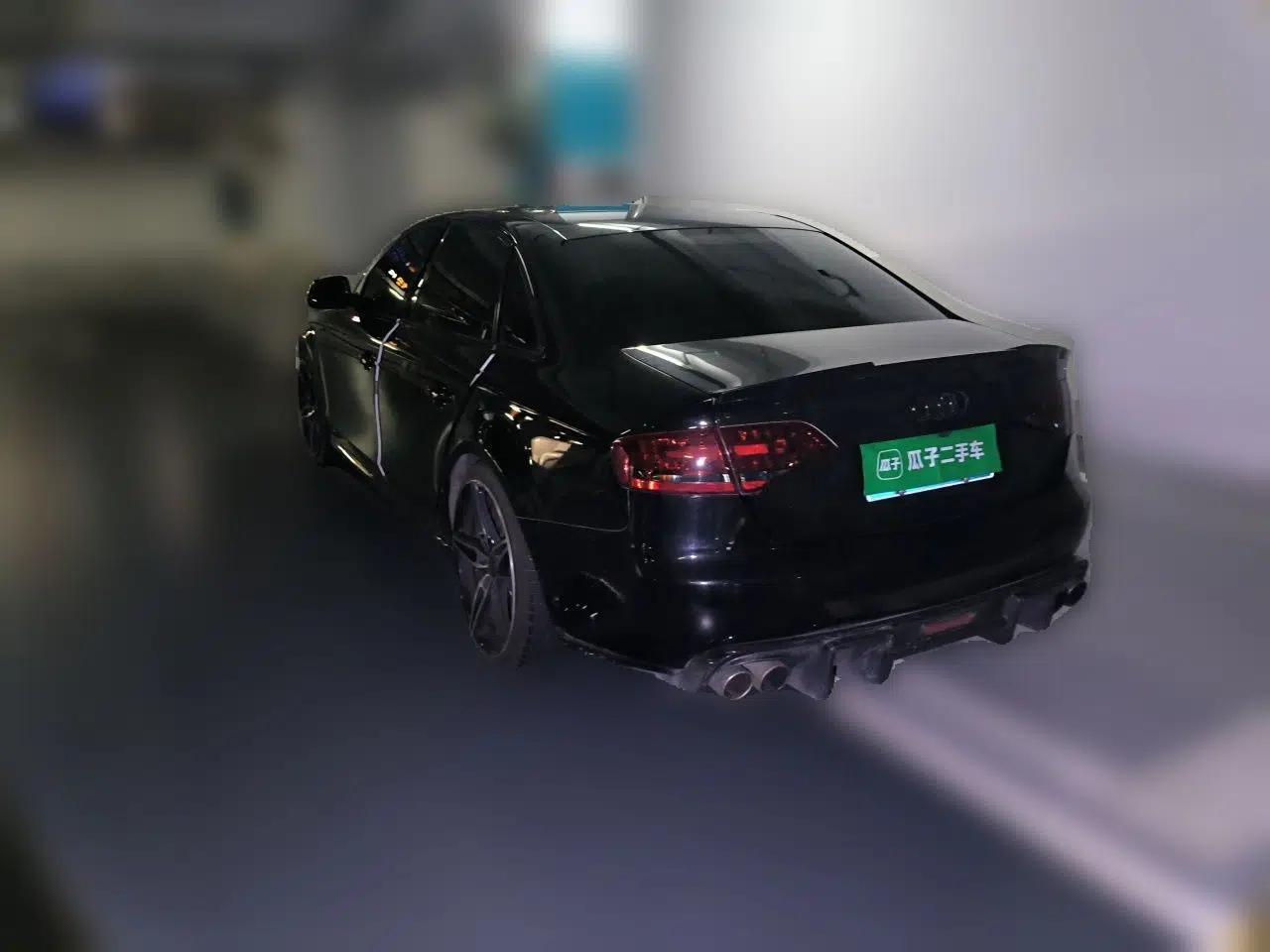 Audi A4L 2010 2.0 TFSI Standard Edition — миниатюра 4