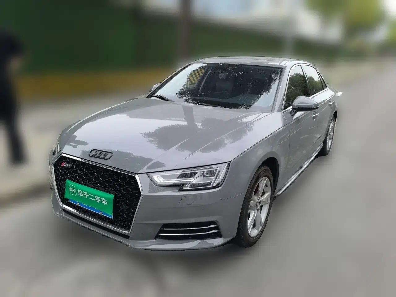 Audi A4L 2018 30th Anniversary Edition 40 TFSI Trendy Model — миниатюра 1