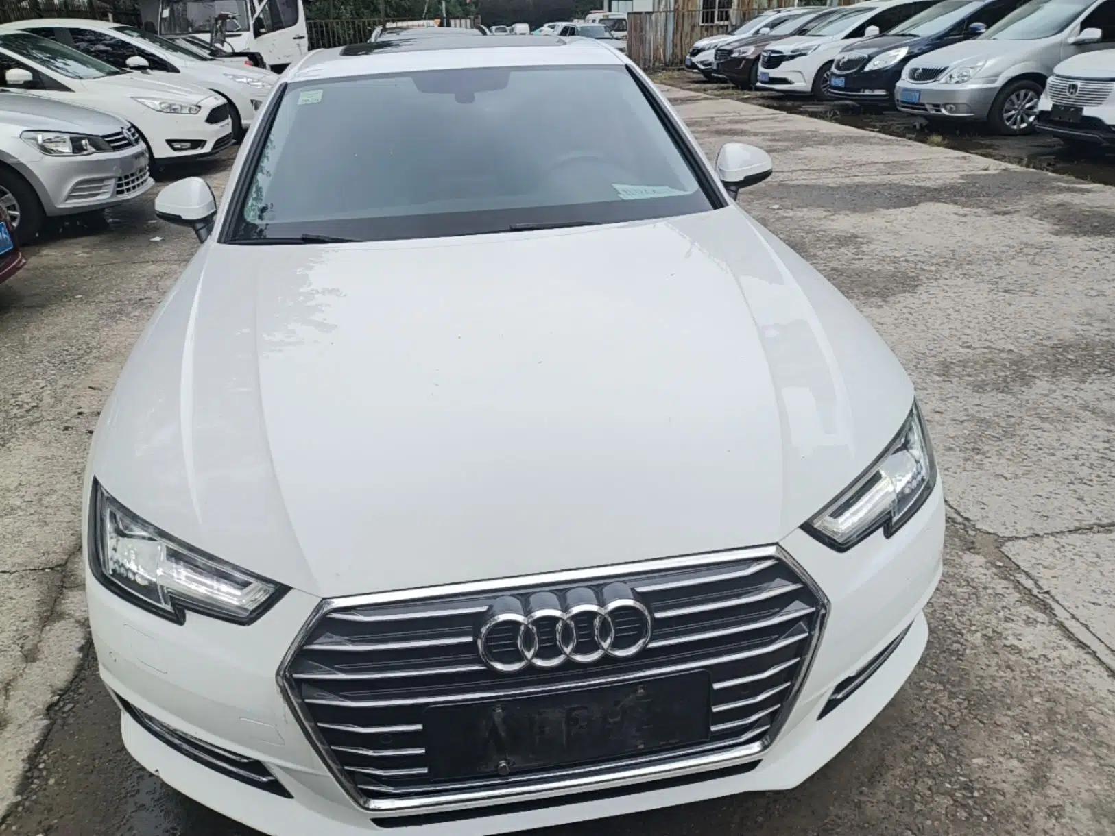 Audi A4L 2018 30th Anniversary Edition 40 TFSI Trendy Model — миниатюра 2