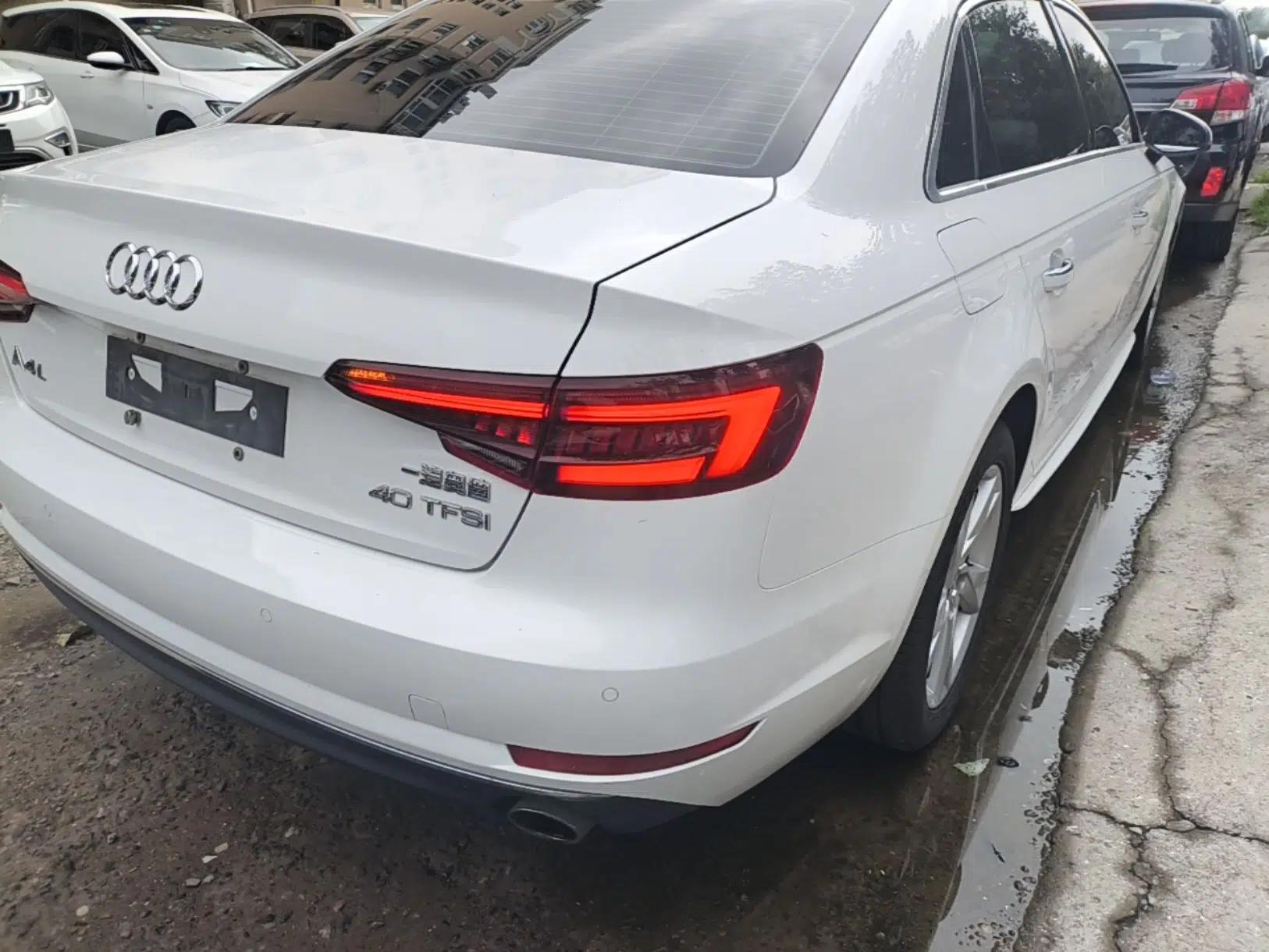 Audi A4L 2018 30th Anniversary Edition 40 TFSI Trendy Model — миниатюра 6