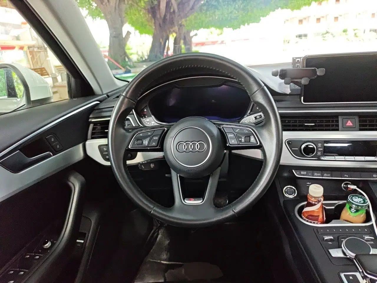 Audi A4L 2018 30th Anniversary Edition 40 TFSI Fashion Model — миниатюра 9