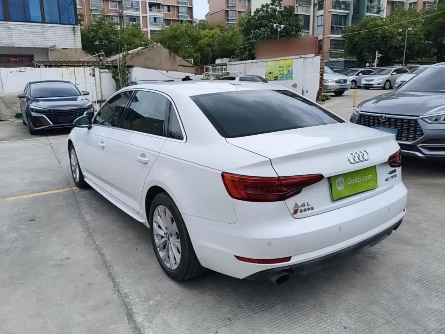 Audi A4L 2017 Plus 40 TFSI Ambition Model — миниатюра 4