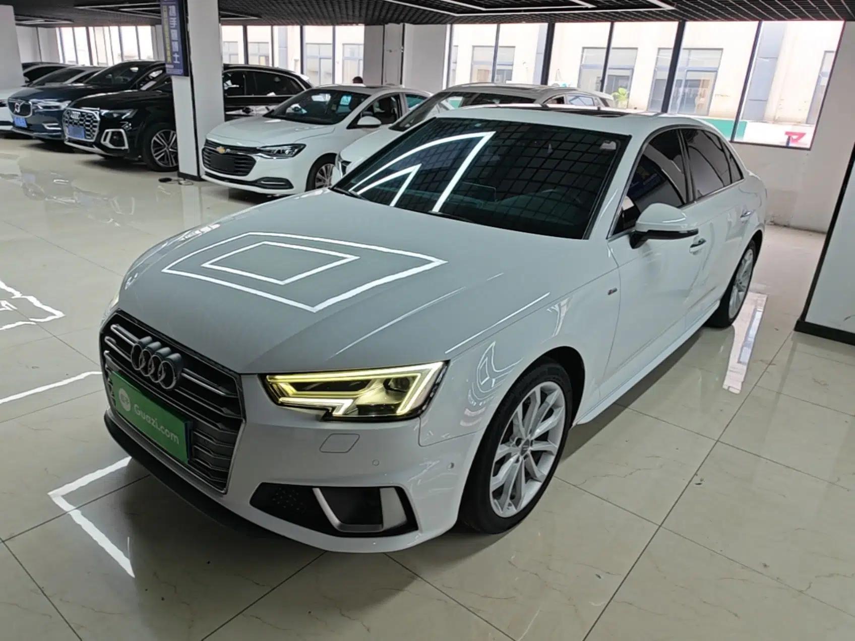 Audi A4L 2019 40 TFSI Fashion Version China V — миниатюра 1