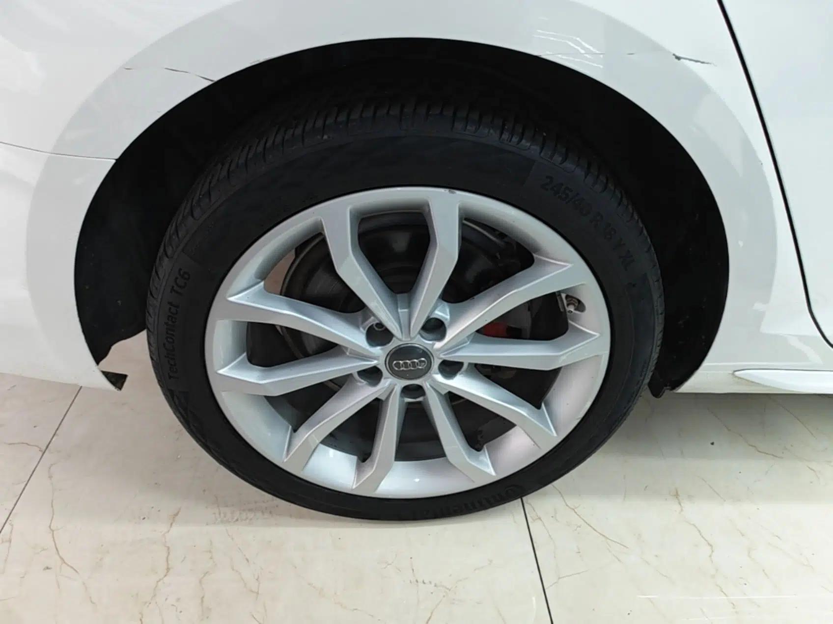 Audi A4L 2019 40 TFSI Fashion Version China V — миниатюра 11
