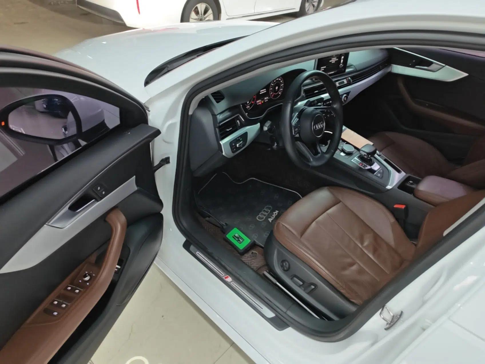Audi A4L 2019 40 TFSI Fashion Version China V — миниатюра 18