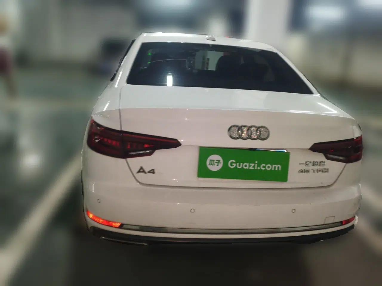 Audi A4L 2019 40 TFSI Ambition Version China V — миниатюра 5
