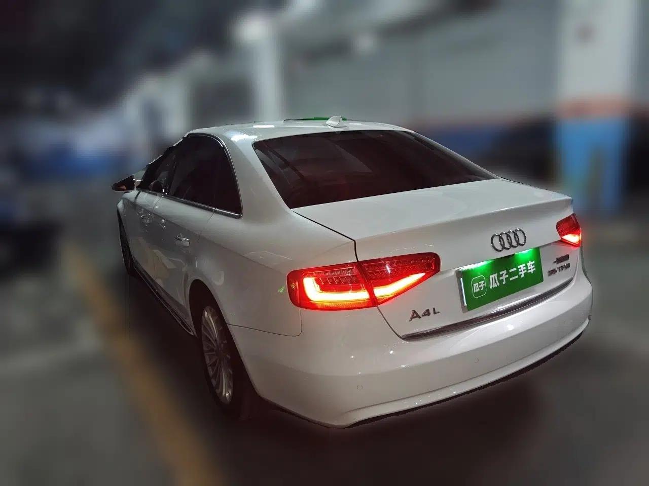 Audi A4L 2016 35 TFSI Collector's Edition Automatic Standard Model — миниатюра 4