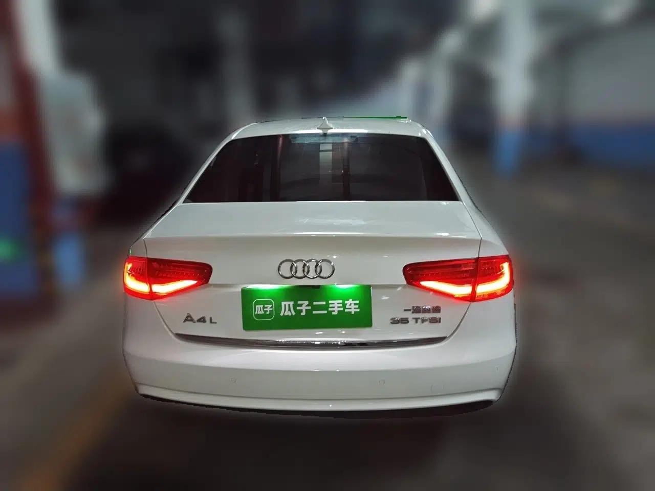 Audi A4L 2016 35 TFSI Collector's Edition Automatic Standard Model — миниатюра 5