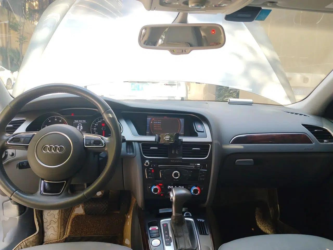 Audi A4L 2016 35 TFSI Collection Edition S line Comfort Model — миниатюра 9