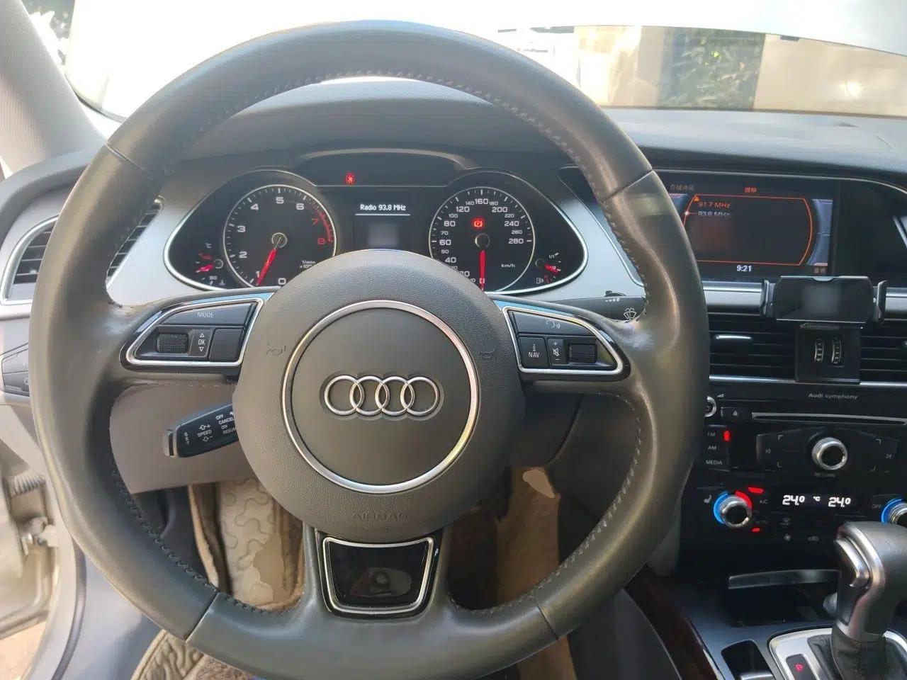 Audi A4L 2016 35 TFSI Collection Edition S line Comfort Model — миниатюра 10
