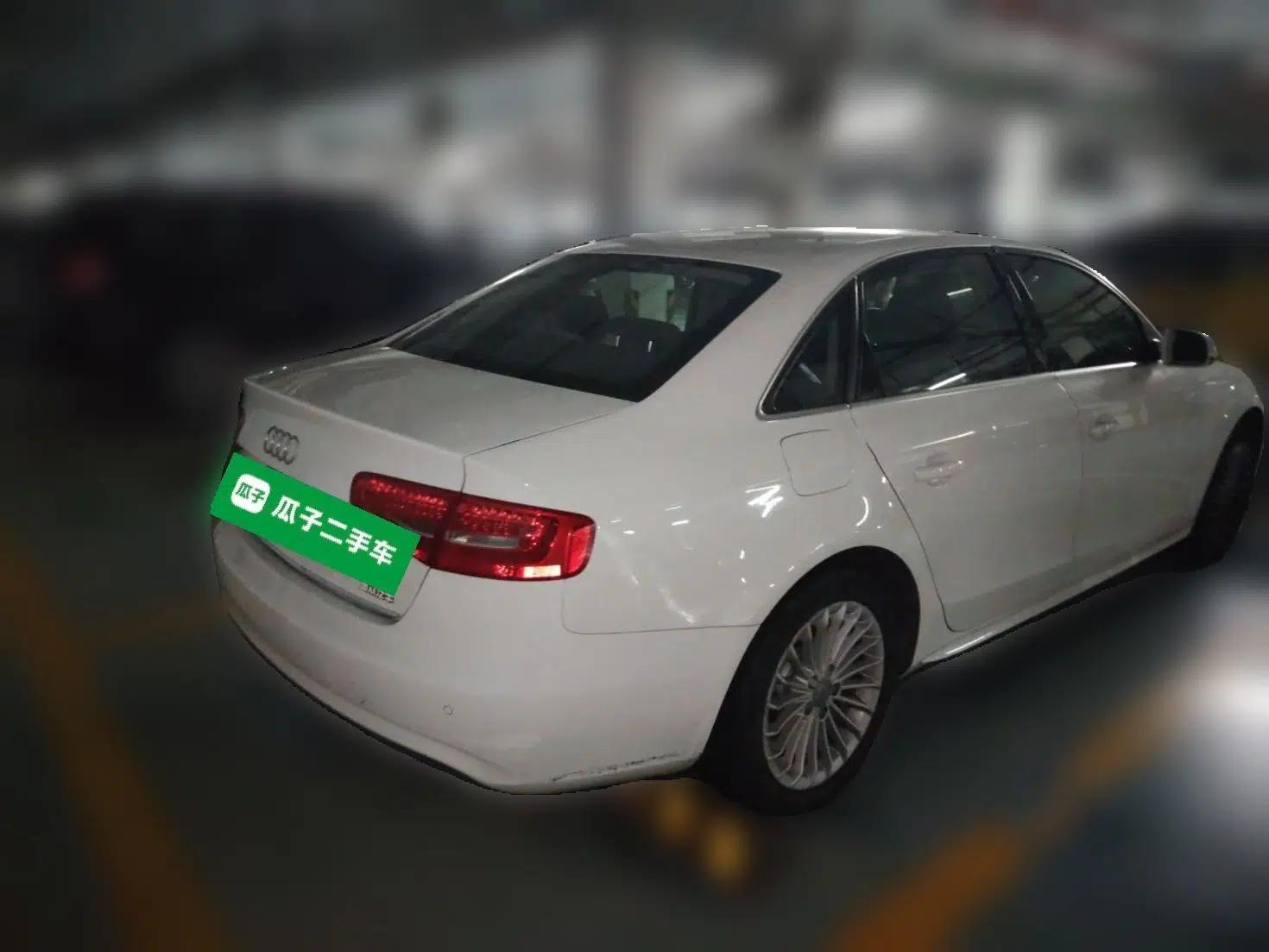 Audi A4L 2015 35 TFSI Automatic Comfort Model — миниатюра 6