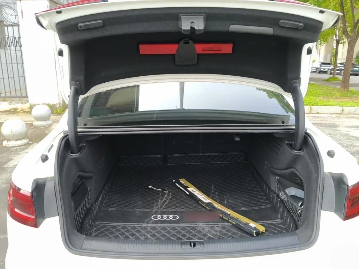 Audi A4L 2019 40 TFSI Fashion Edition China VI Emission Standard — миниатюра 22