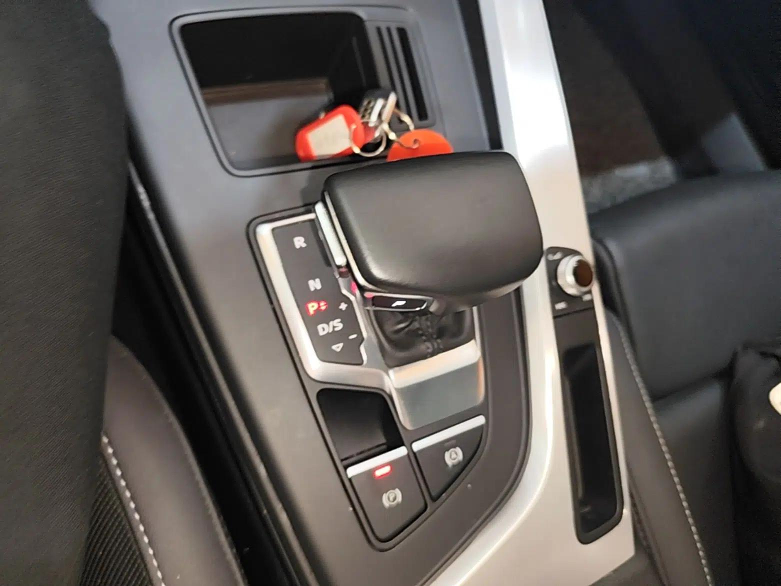 Audi A4L 2020 40 TFSI Fashion Dynamic Model — миниатюра 16