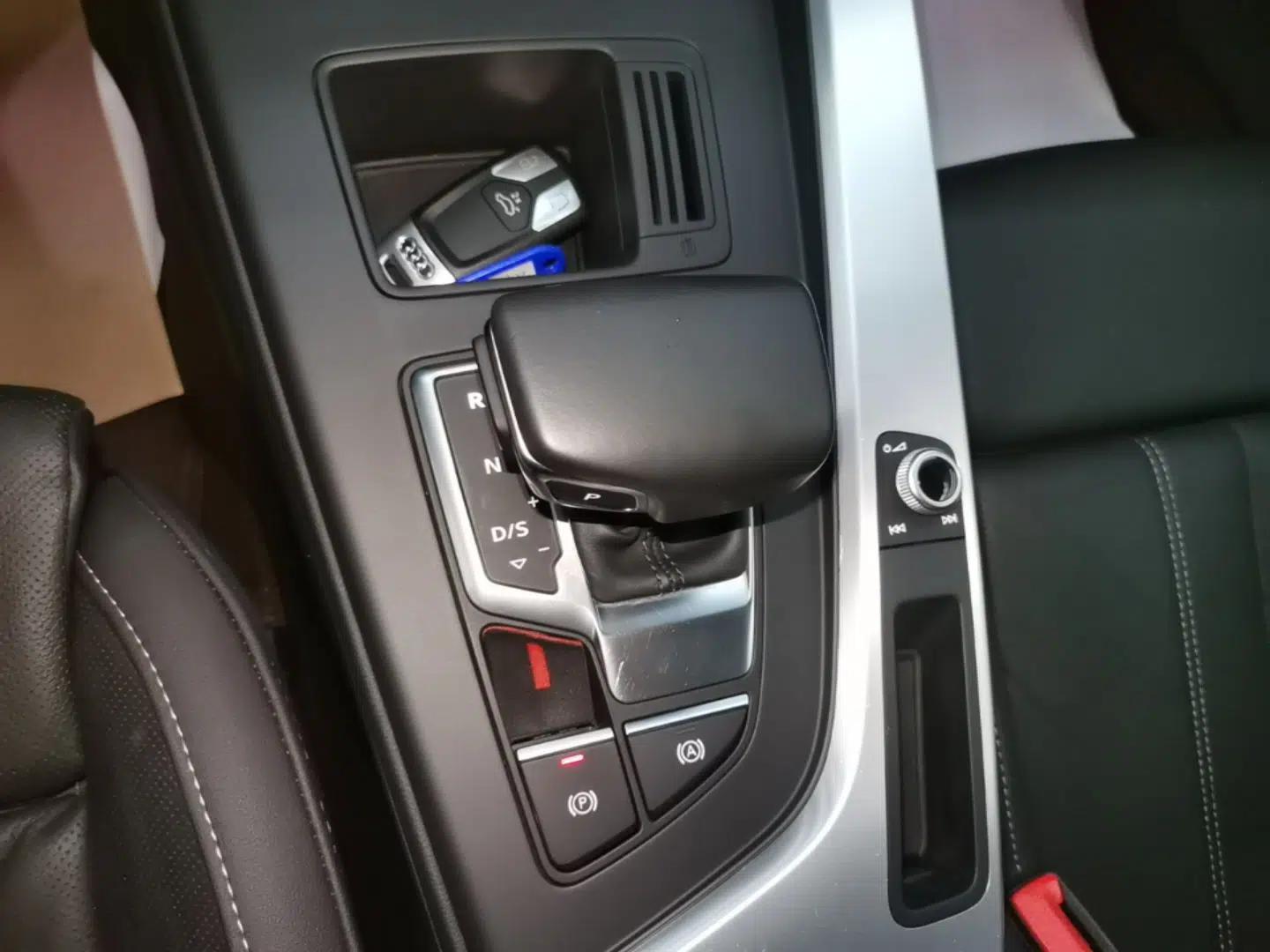 Audi A4L 2020 40 TFSI Fashion Dynamic Model — миниатюра 16