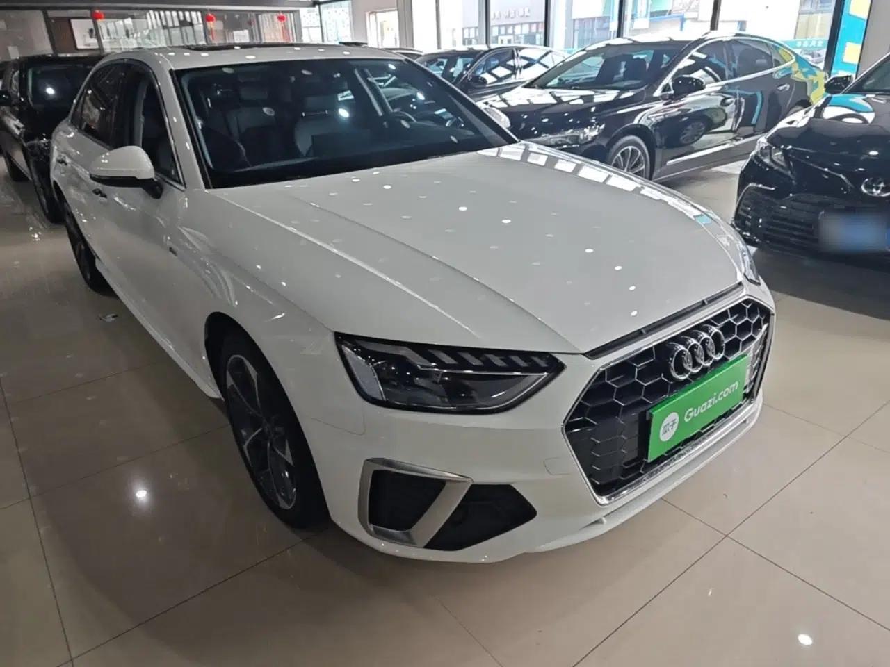 Audi A4L 2022 40 TFSI Fashion Dynamic Model — миниатюра 3