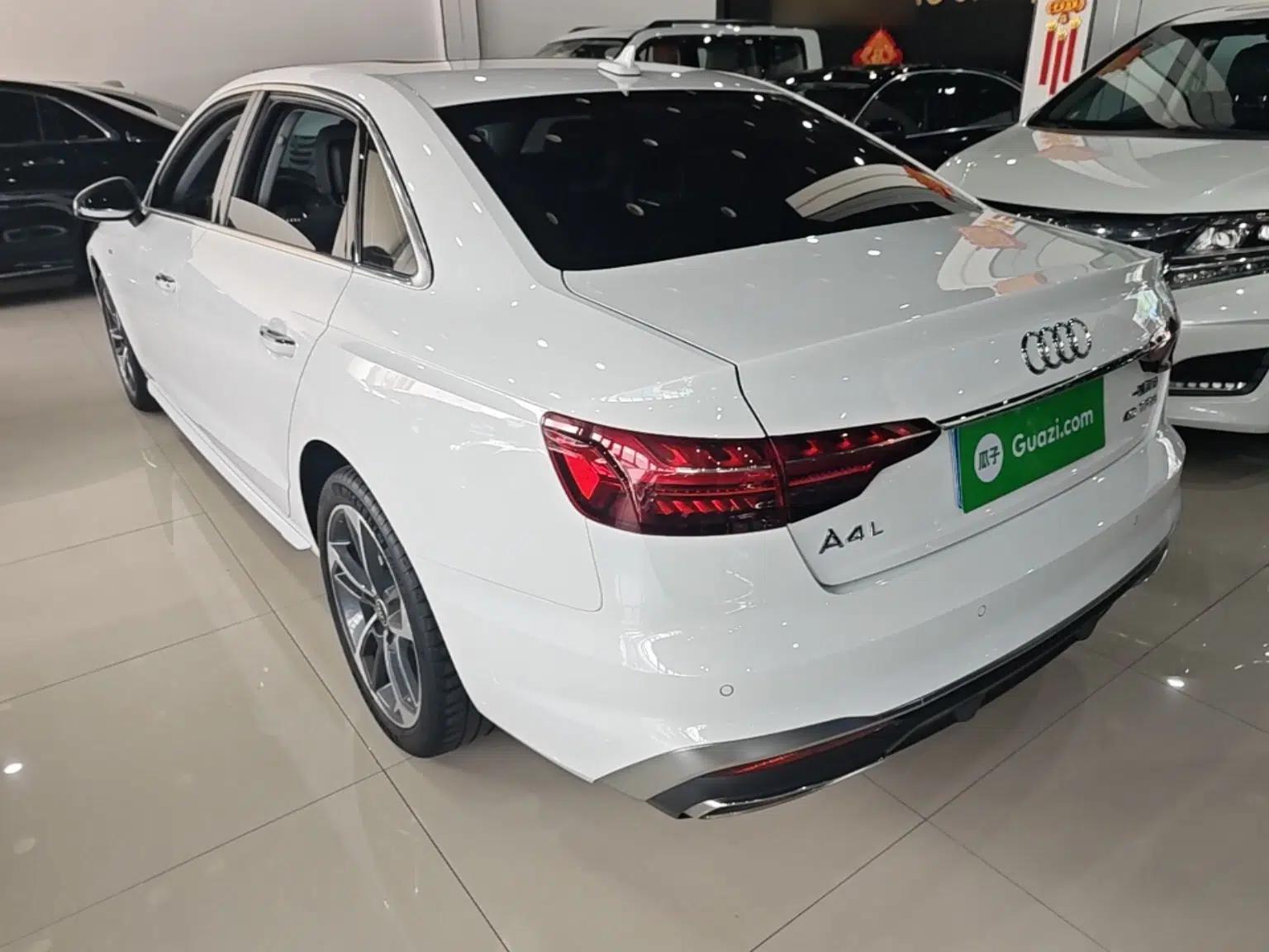 Audi A4L 2022 40 TFSI Fashion Dynamic Model — миниатюра 4