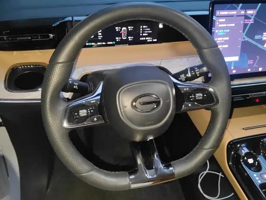 Trumpchi E8 PHEV 2024 Model 150km Dragon Glory+ — миниатюра 15