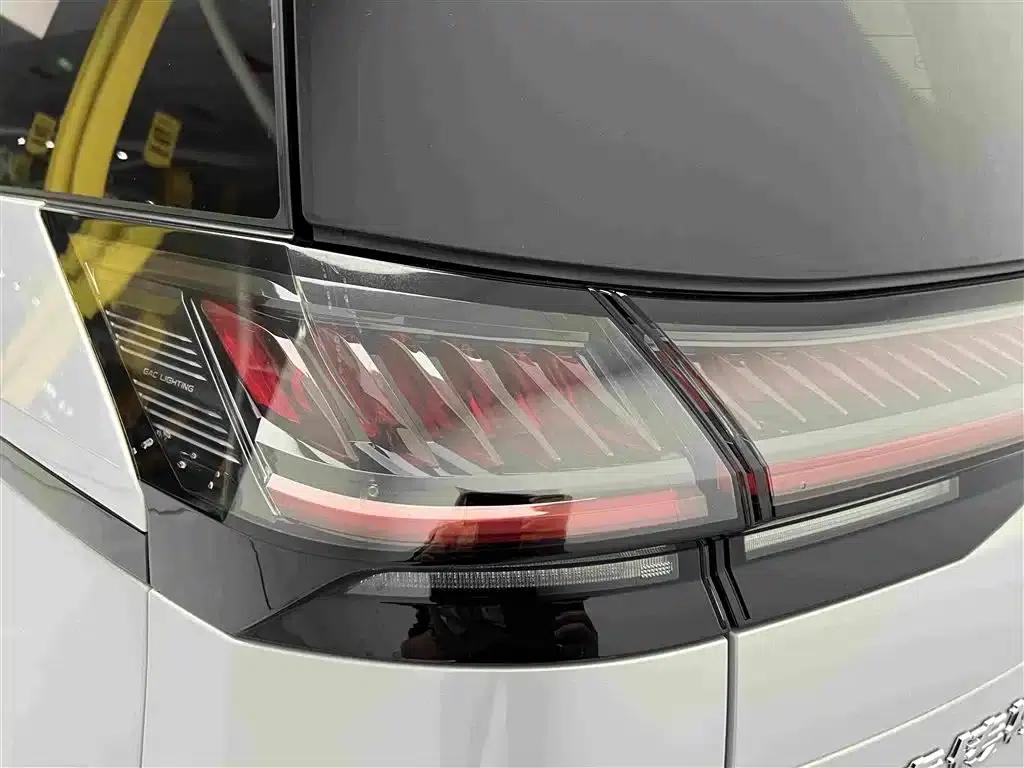 Trumpchi E8 PHEV 2024 Model 150km MAX+ — миниатюра 12