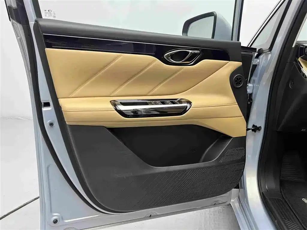 Trumpchi E8 PHEV 2024 Model 150km MAX+ — миниатюра 14