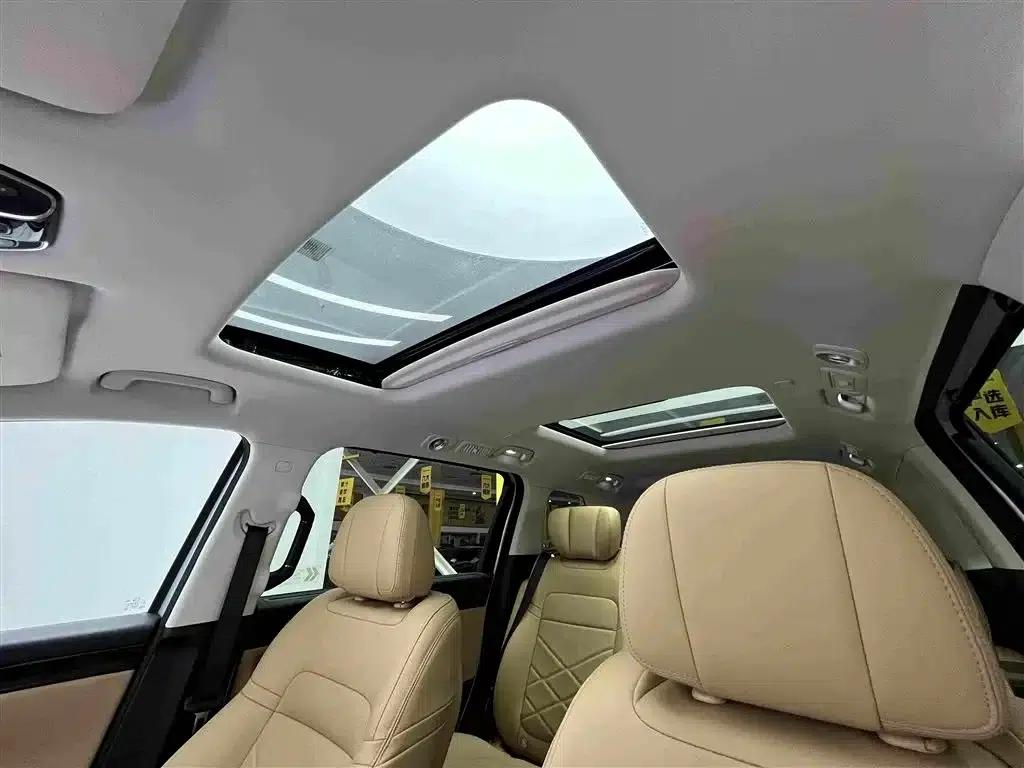 Trumpchi E8 PHEV 2024 Model 150km MAX+ — миниатюра 17