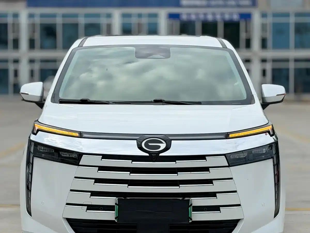 Trumpchi E8 PHEV 2024 Model 150km Dragon Glory+ — миниатюра 3