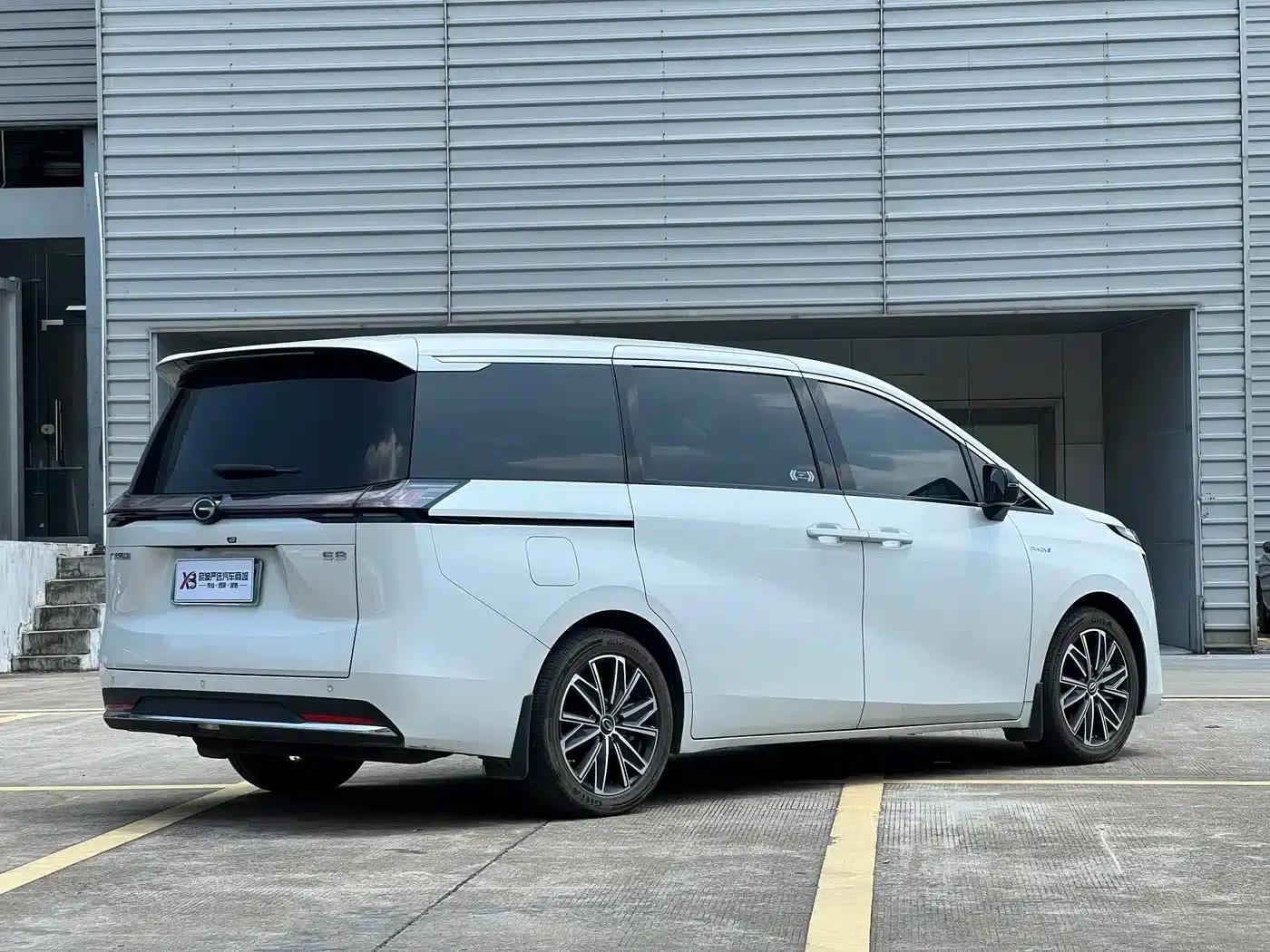 Trumpchi E8 PHEV 2024 Model 150km MAX — миниатюра 5
