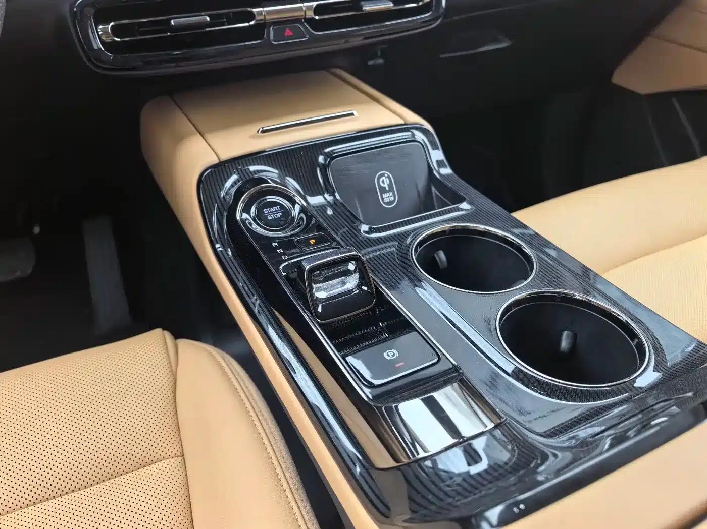 Trumpchi E8 PHEV 2024 Model 150km MAX+ — миниатюра 16