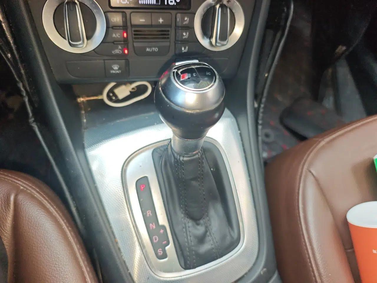 Audi Q3 2015 30 TFSI Comfort Model — миниатюра 14