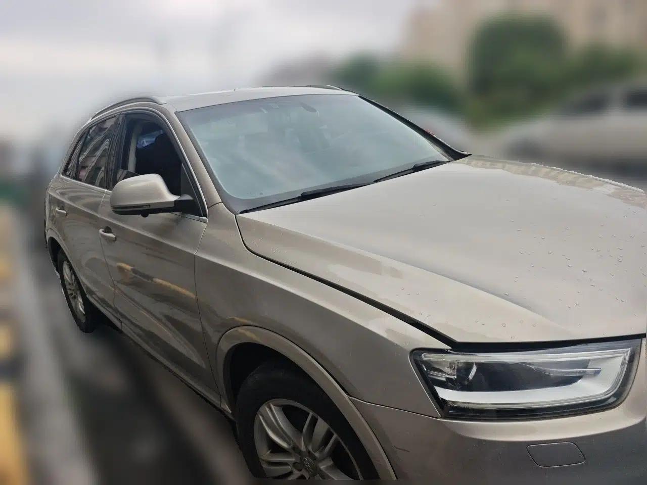 Audi Q3 2015 30 TFSI Comfort Model — миниатюра 3