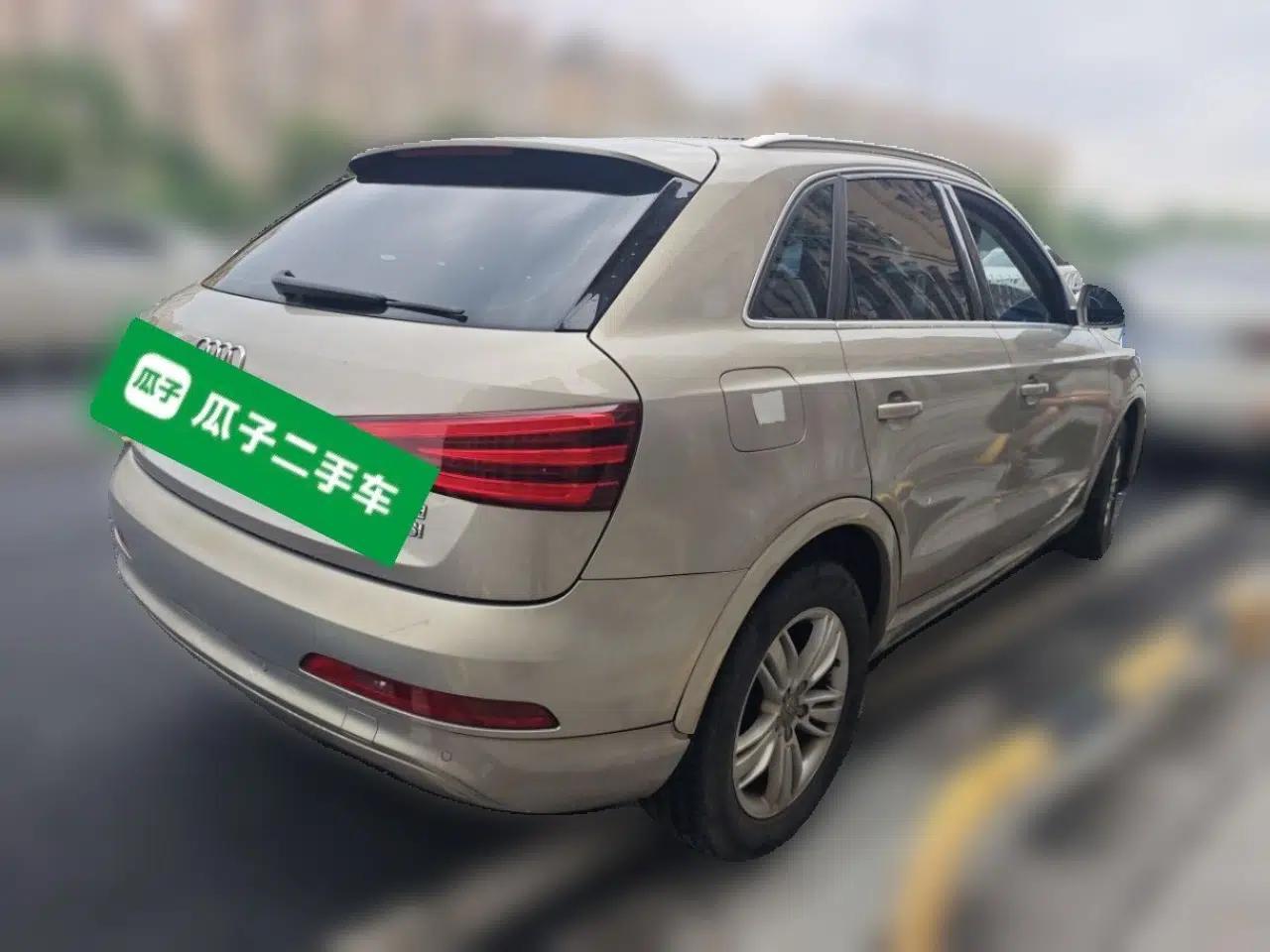 Audi Q3 2015 30 TFSI Comfort Model — миниатюра 6