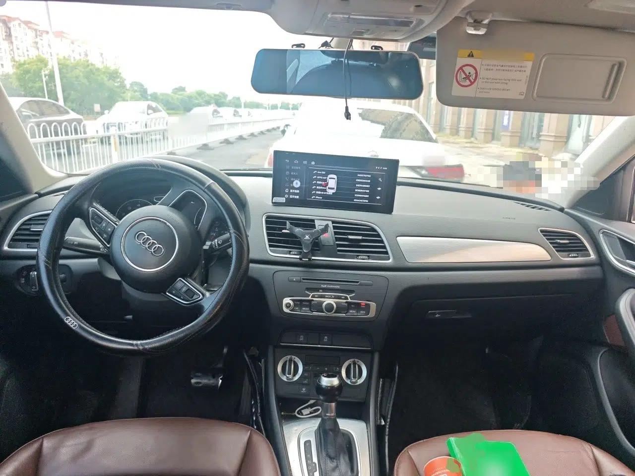 Audi Q3 2015 30 TFSI Comfort Model — миниатюра 9