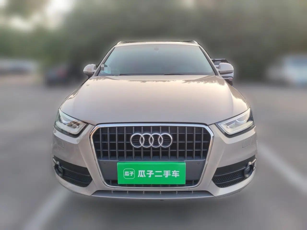 Audi Q3 2015 35 TFSI Comfort Model — миниатюра 2
