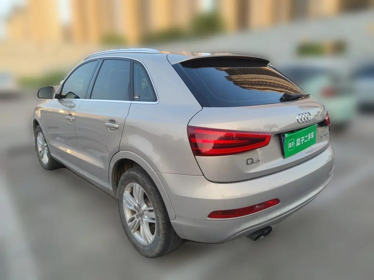 Audi Q3 2015 35 TFSI Comfort Model — миниатюра 4