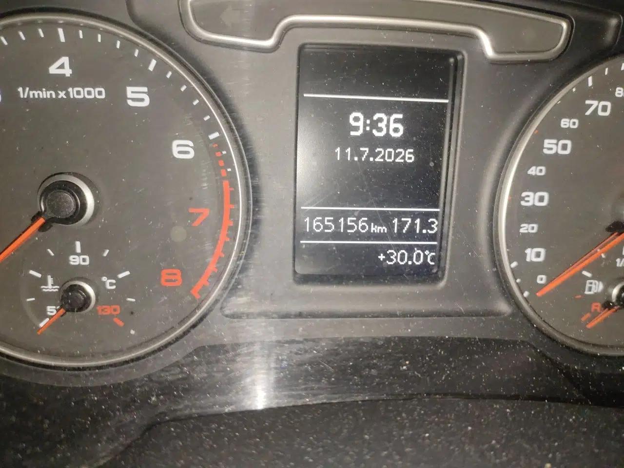 Audi Q3 2015 30 TFSI Ambition Edition — миниатюра 12
