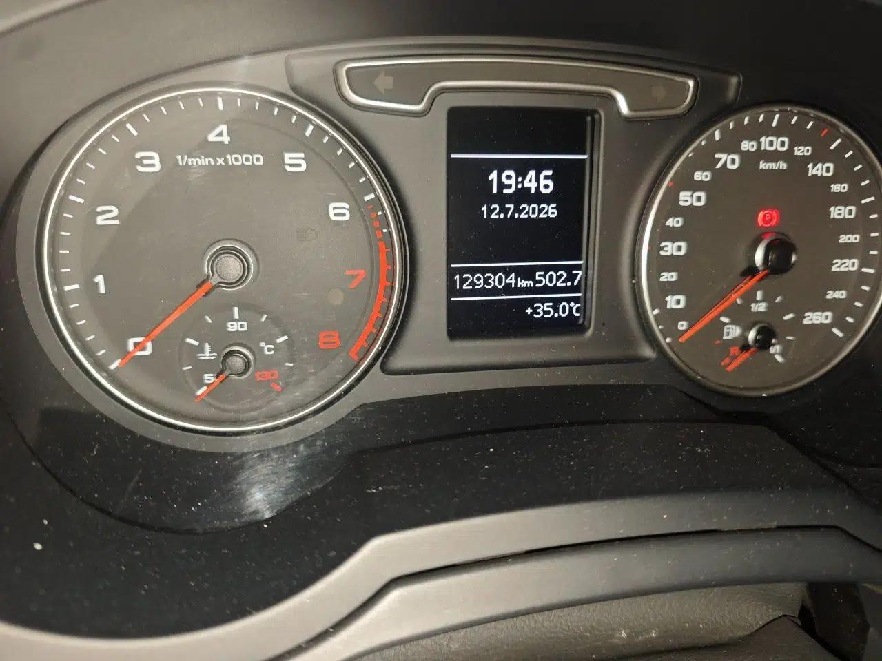 Audi Q3 2015 35 TFSI Ambition Edition — миниатюра 12