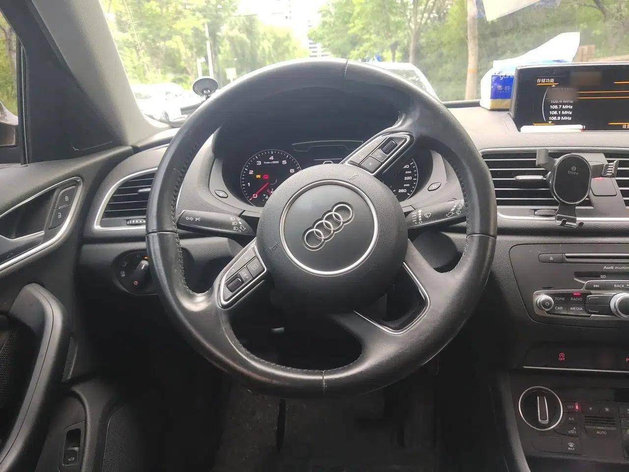 Audi Q3 2016 30 TFSI Fashion Model — миниатюра 10