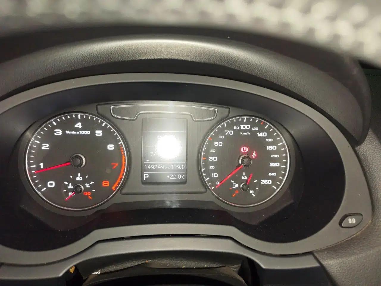 Audi Q3 2016 30 TFSI Fashion Model — миниатюра 11