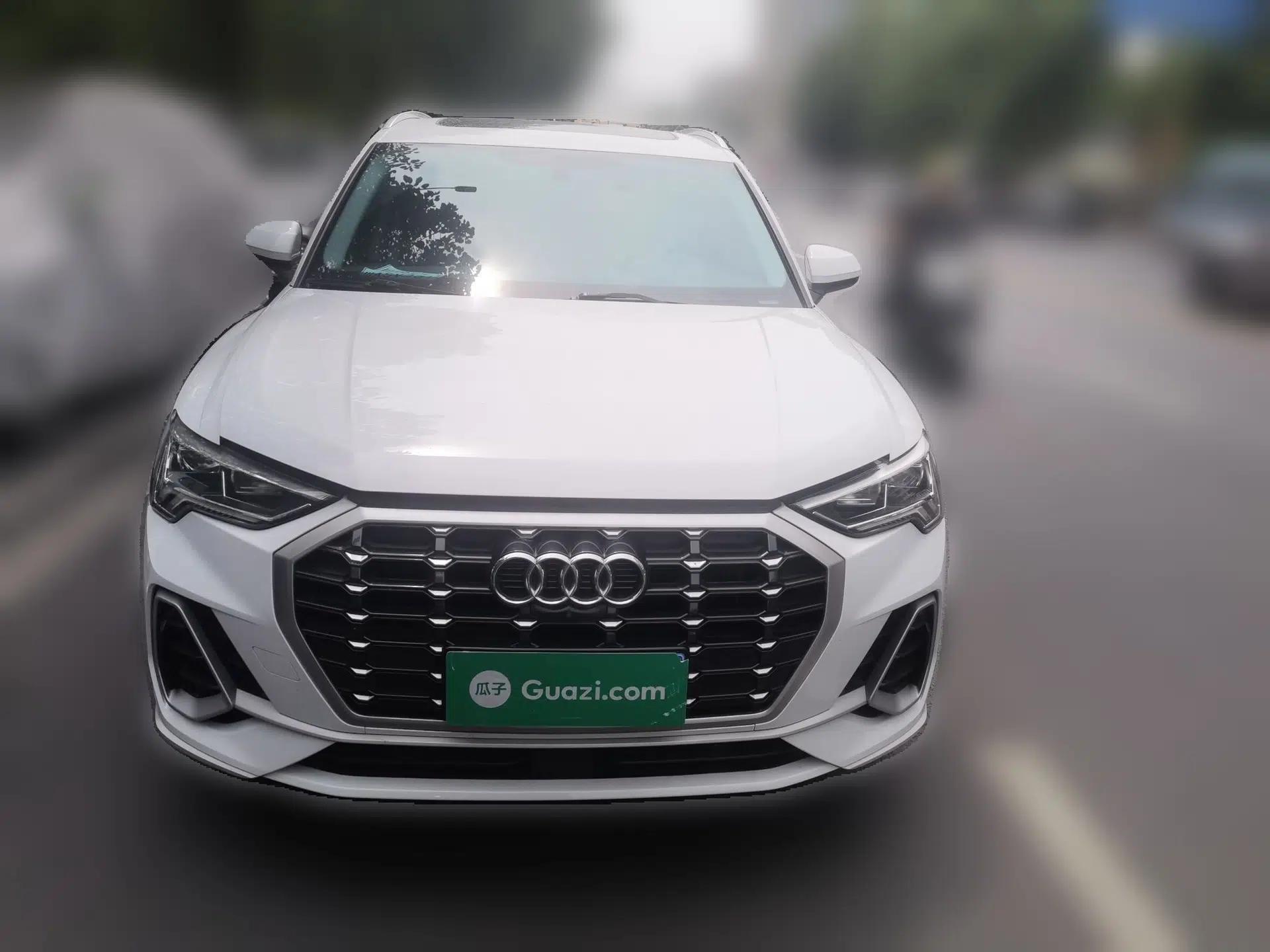 Audi Q3 2022 35 TFSI Fashion Dynamic Model — миниатюра 2
