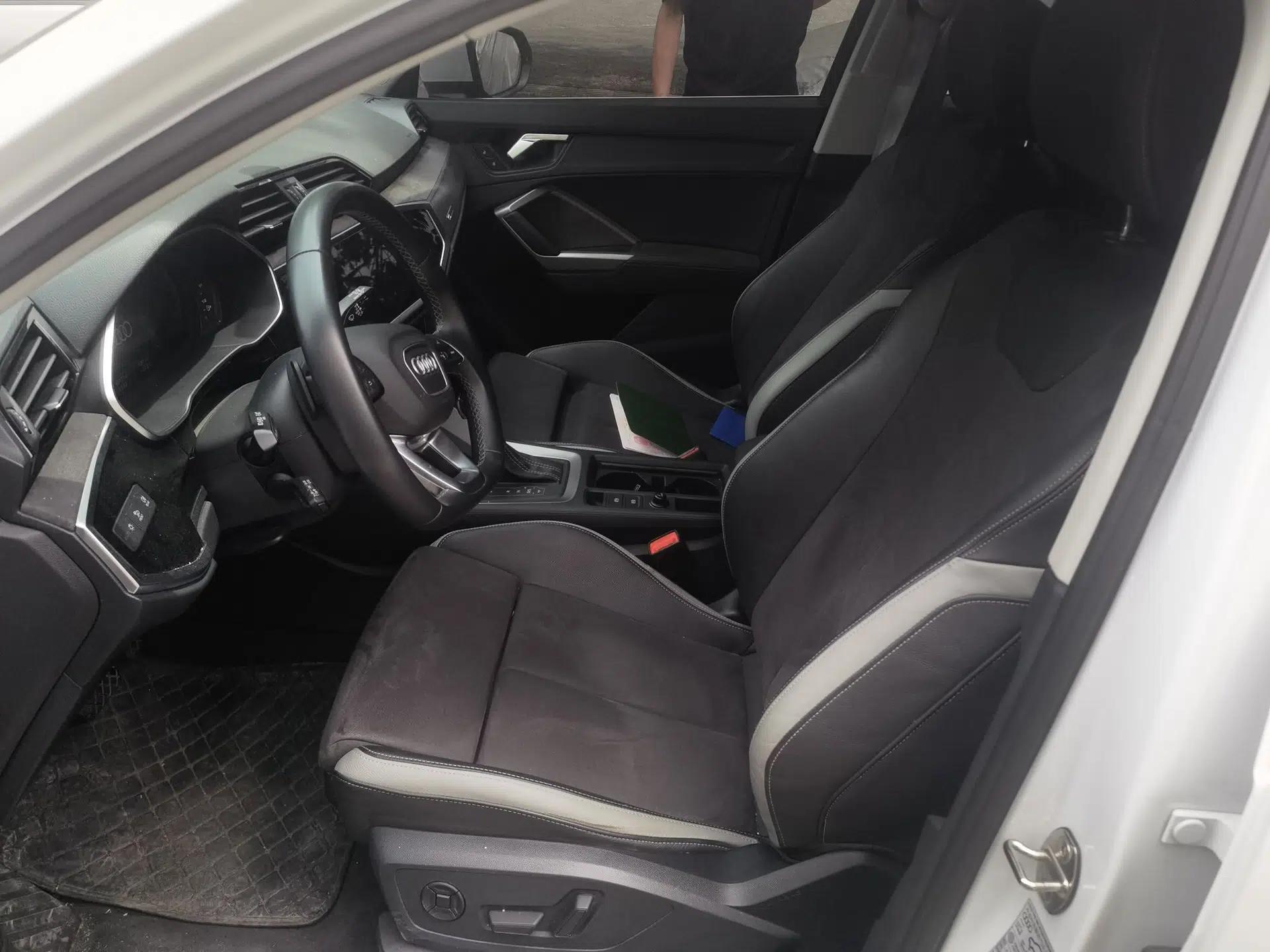 Audi Q3 2022 35 TFSI Fashion Dynamic Model — миниатюра 16