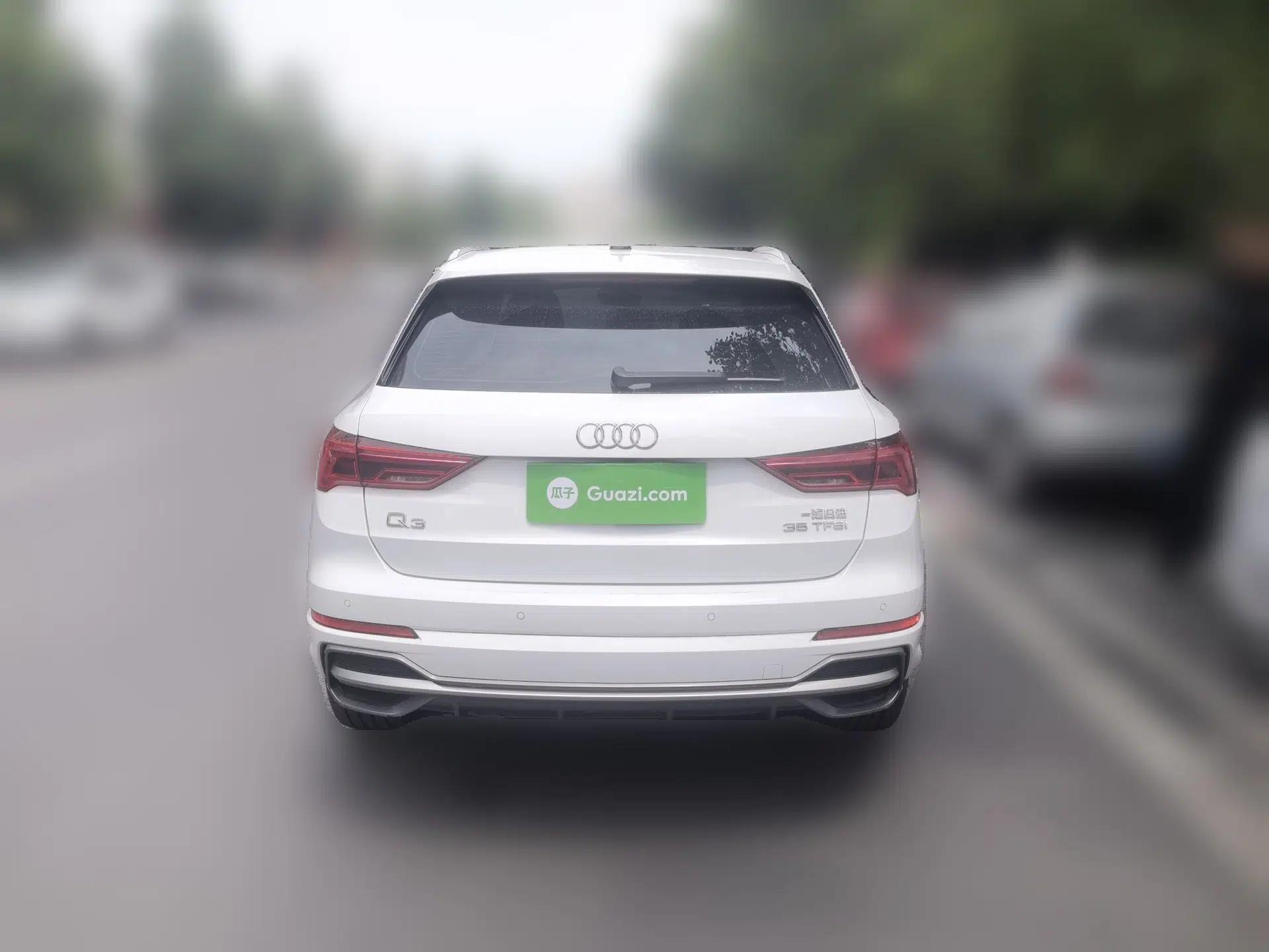 Audi Q3 2022 35 TFSI Fashion Dynamic Model — миниатюра 5