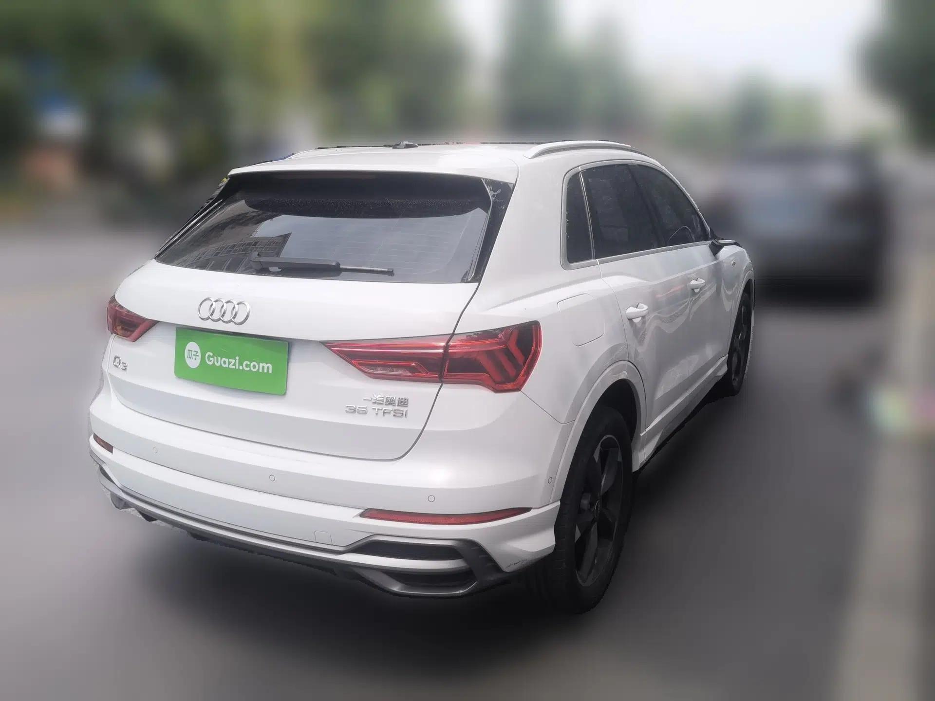 Audi Q3 2022 35 TFSI Fashion Dynamic Model — миниатюра 6