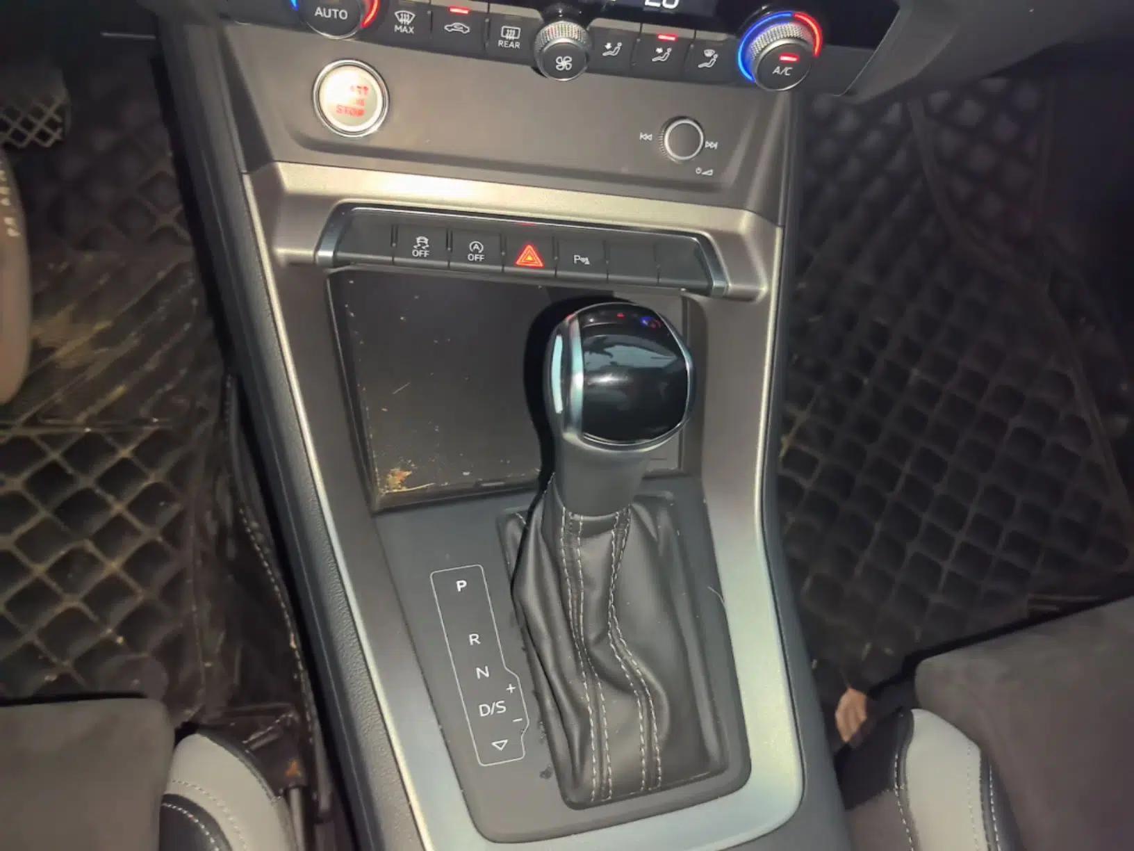 Audi Q3 2021 35 TFSI Progressive Dynamic Edition — миниатюра 21