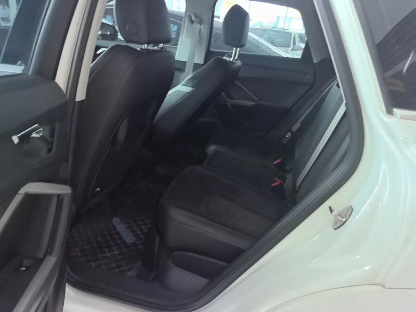 Audi Q3 2021 35 TFSI Progressive Dynamic Edition — миниатюра 25