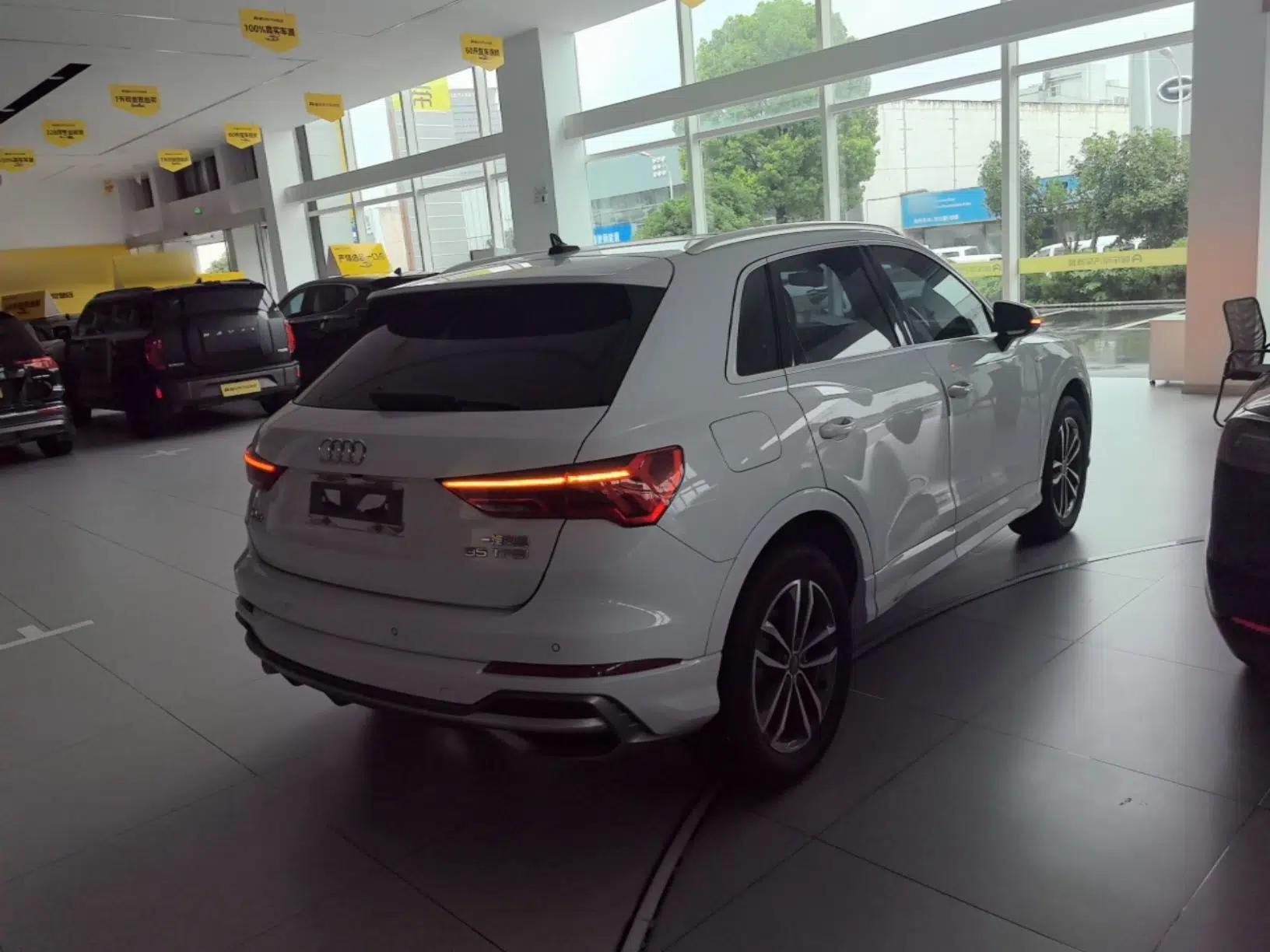 Audi Q3 2021 35 TFSI Progressive Dynamic Edition — миниатюра 6