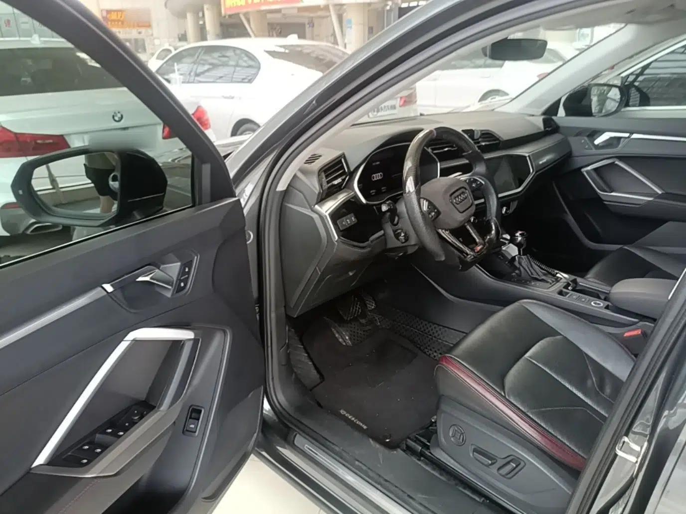 Audi Q3 2019 40 TFSI Fashionable and Elegant Model — миниатюра 18