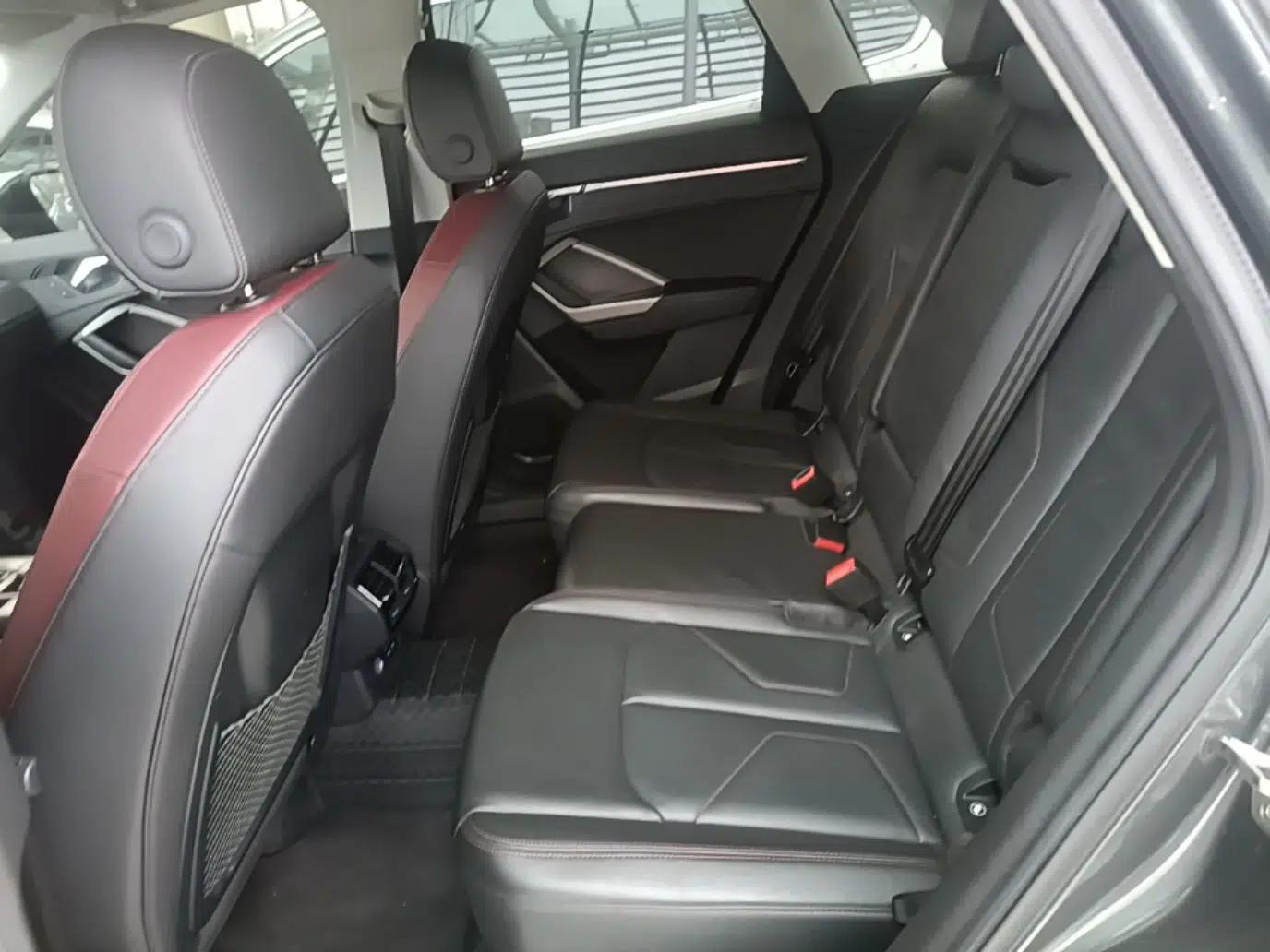 Audi Q3 2019 40 TFSI Fashionable and Elegant Model — миниатюра 20