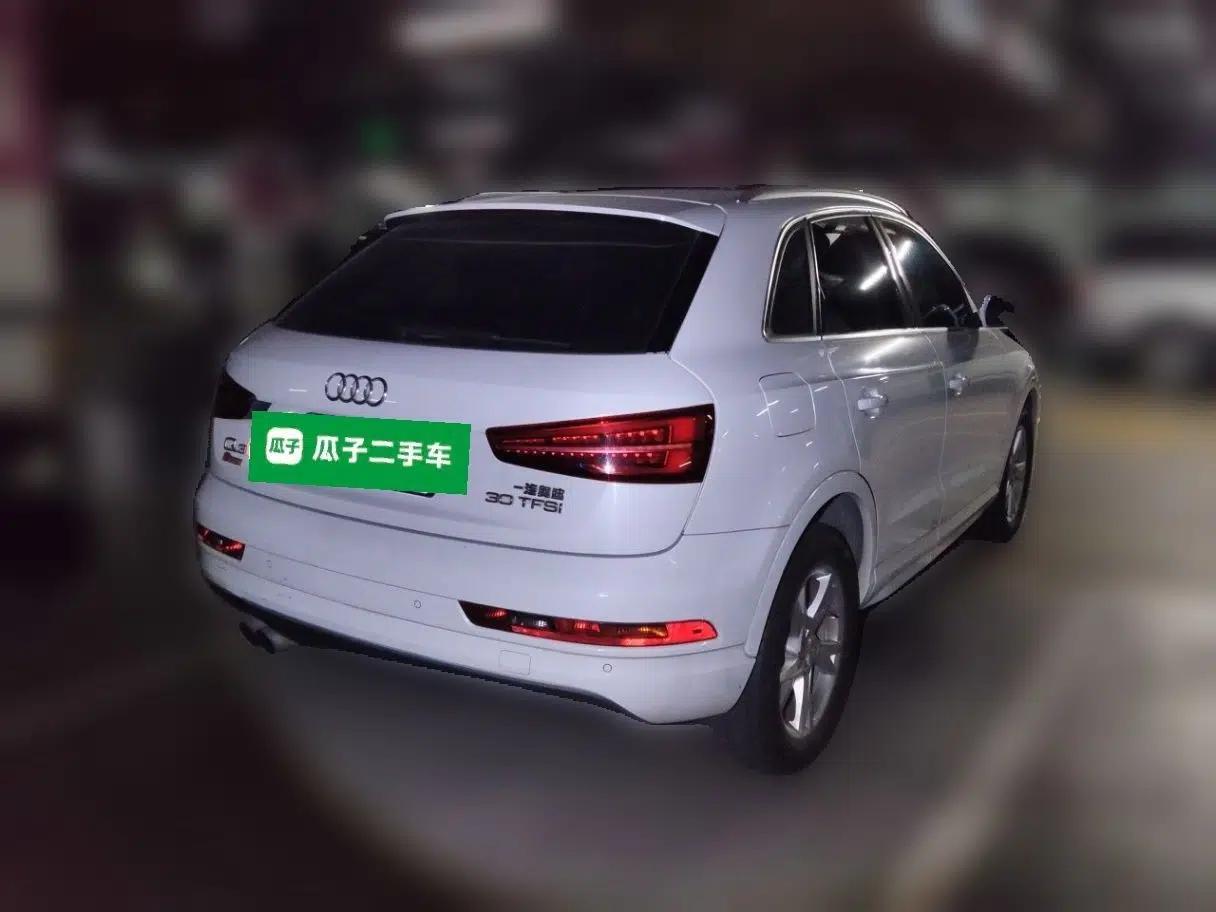 Audi Q3 2018 30th Anniversary Edition 30 TFSI Fashion Model — миниатюра 6