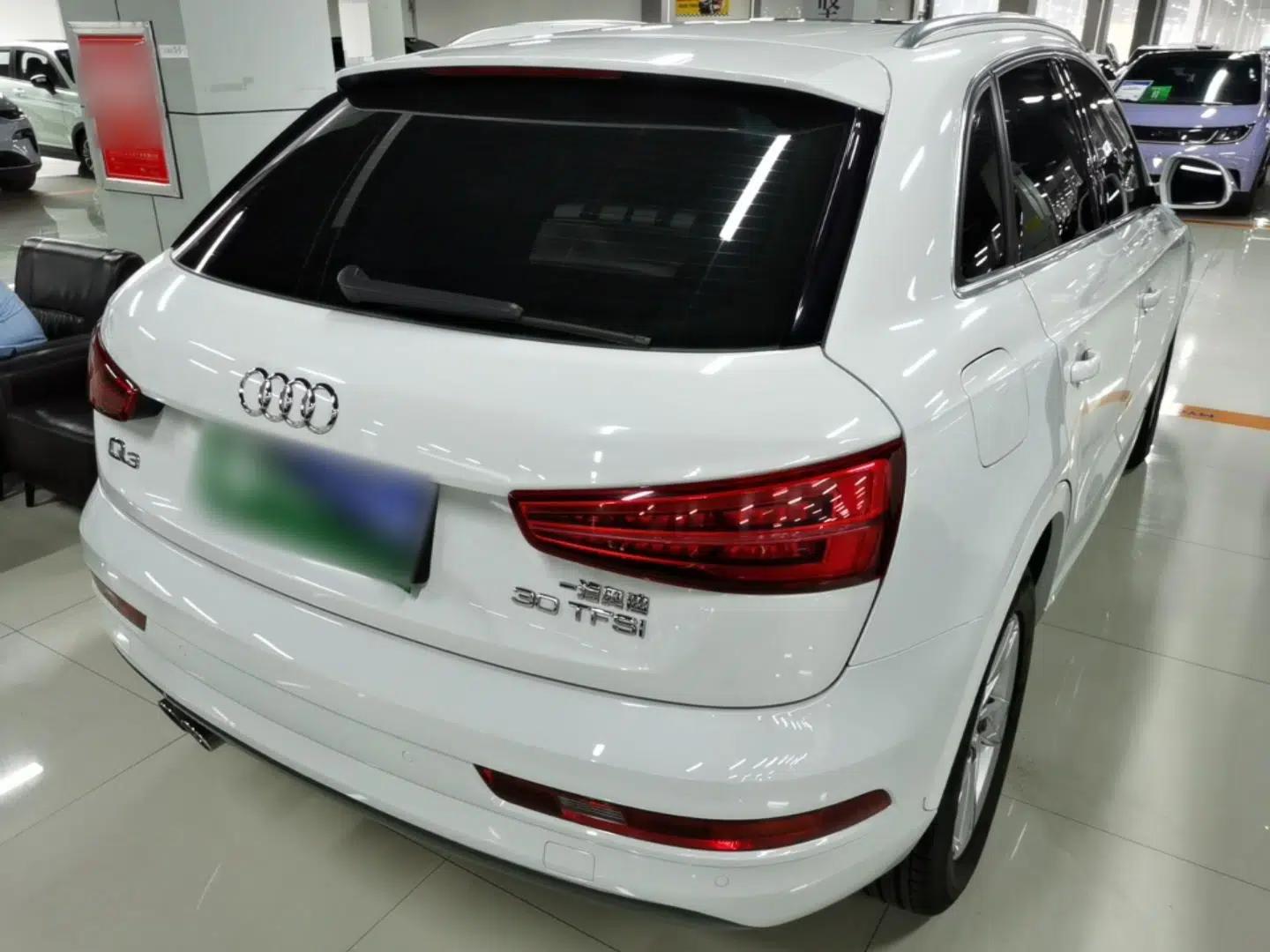 Audi Q3 2018 30th Anniversary Edition 30 TFSI Fashion Model — миниатюра 6