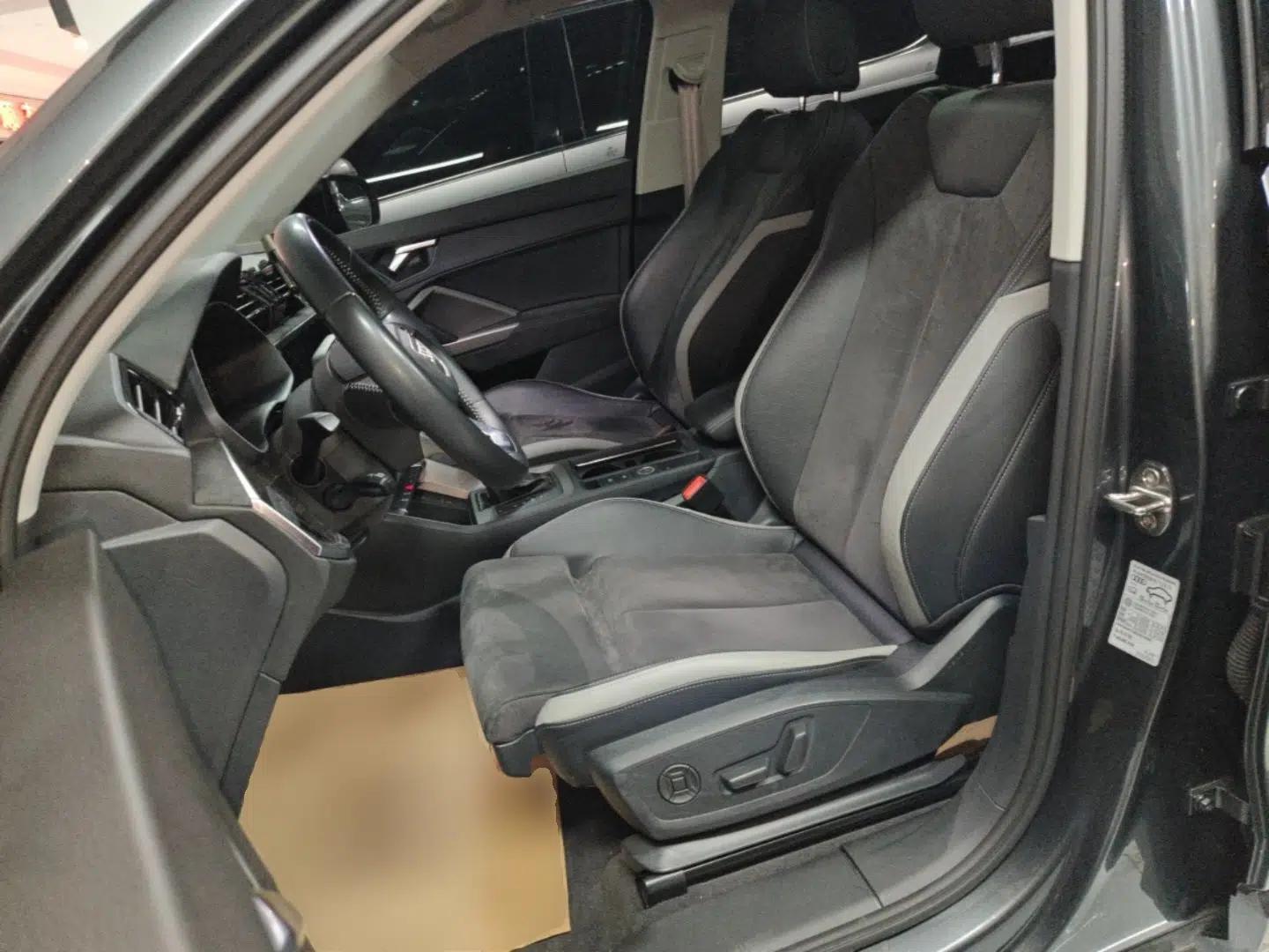 Audi Q3 2021 35 TFSI Progressive Dynamic Edition — миниатюра 17
