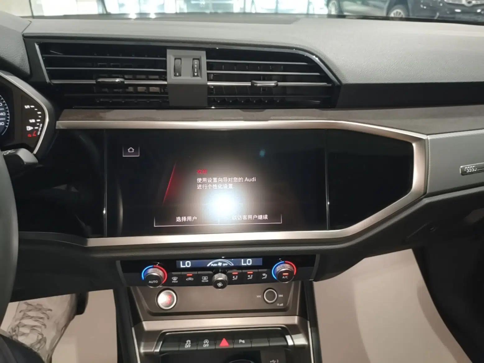 Audi Q3 2022 35 TFSI Progressive Dynamic Edition — миниатюра 15